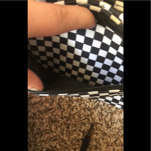 BLACK AND WHITE CHECKERED FANNY PACK - Picture 4 of 8